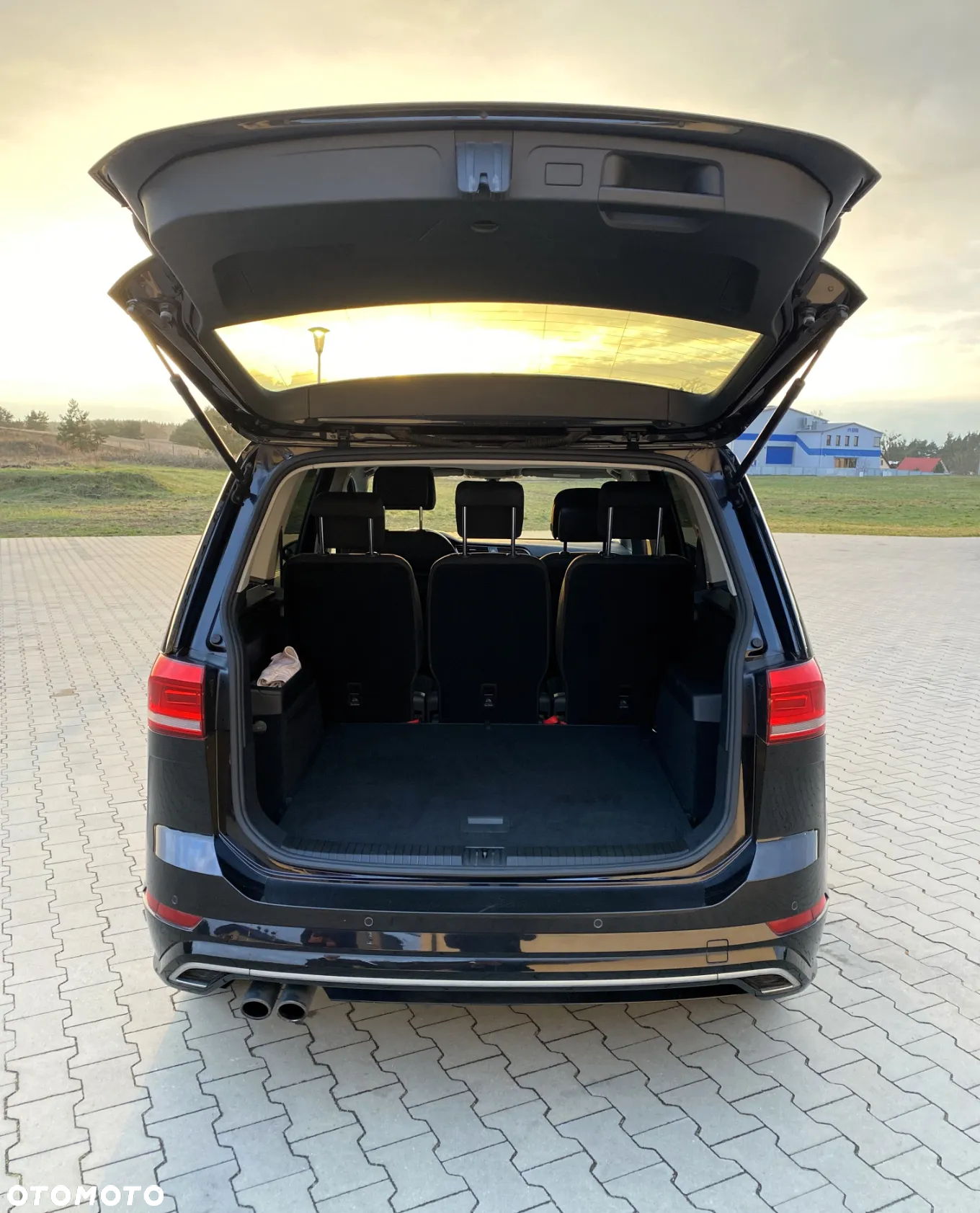 Volkswagen Touran 1.4 TSI BMT Highline - 12