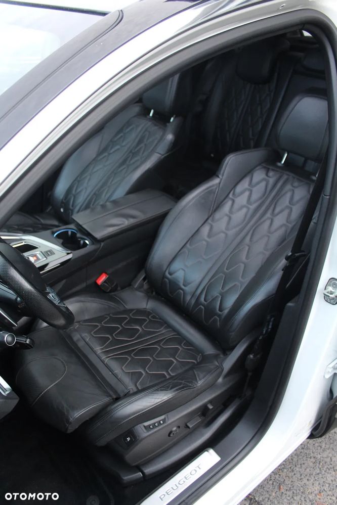 Peugeot 3008 2.0 BlueHDi GT S&S EAT6 - 23