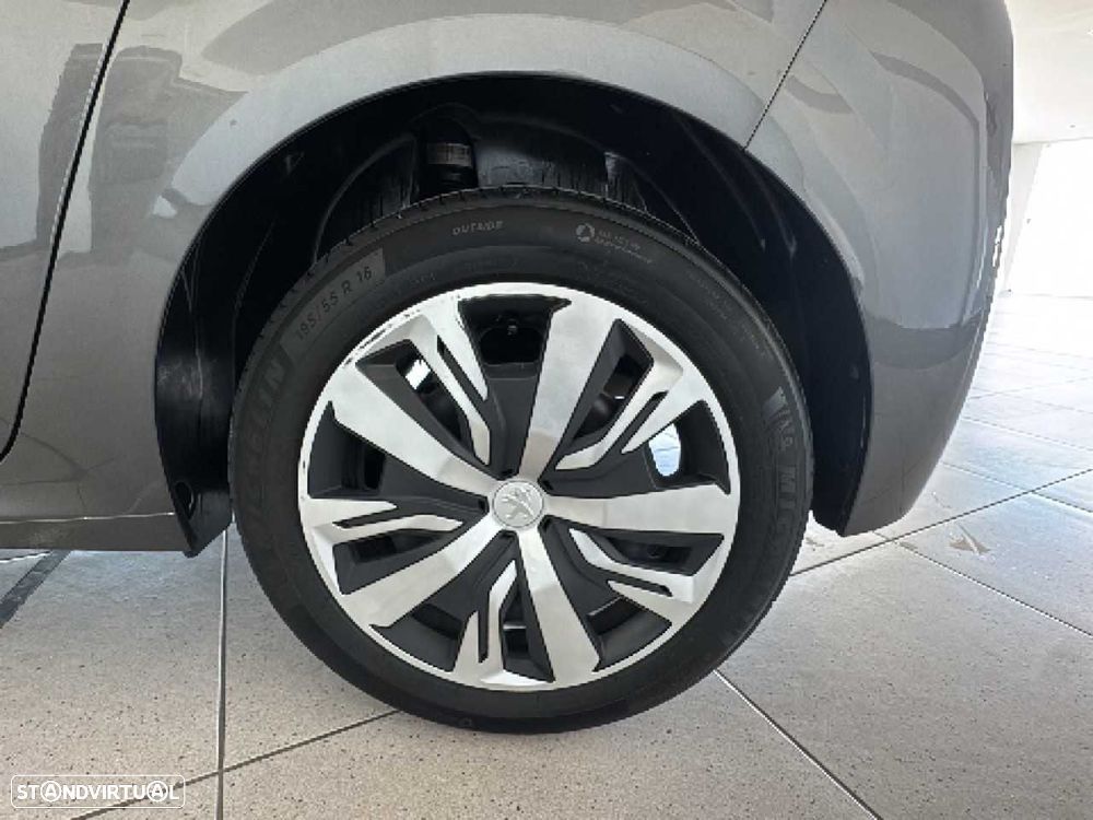 Peugeot 208 1.2 PureTech Active Pack - 11