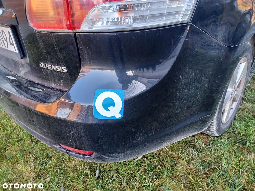 Toyota Avensis 2.0 D-4D - 15