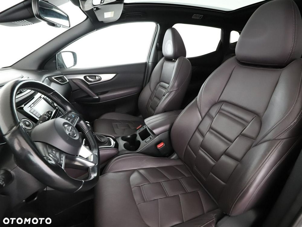 Nissan Qashqai 1.3 DIG-T DCT TEKNA+ - 14