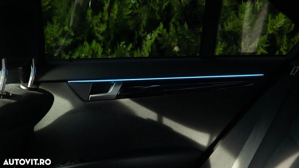 Mercedes-Benz C 220 d 4MATIC Aut. - 17