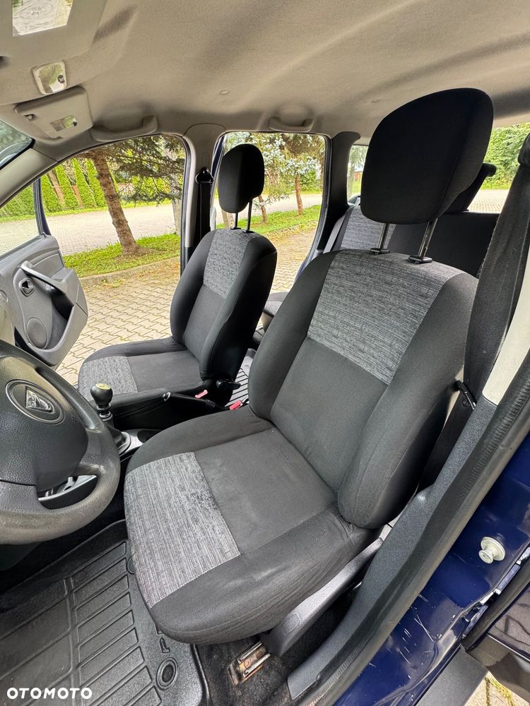 Dacia Duster 1.6 SCe Laureate 4x4 S&S - 16