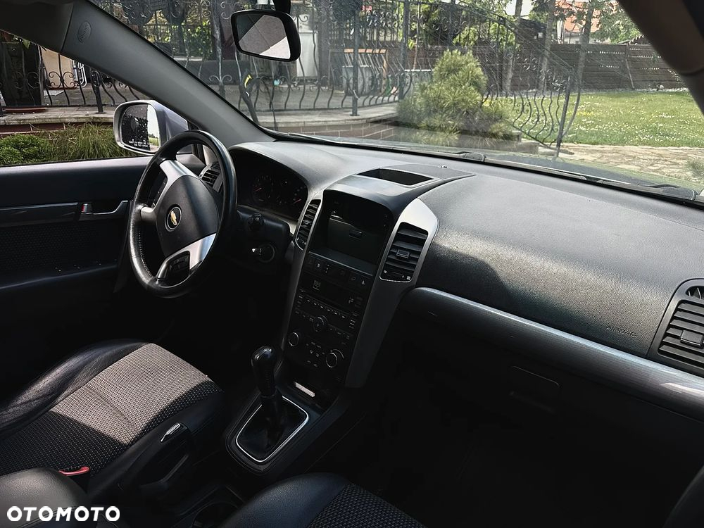 Chevrolet Captiva 2.4 2WD 7 Sitzer LS - 13