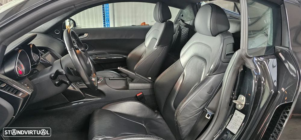 Audi R8 Coupé 4.2 FSI V8 quattro R-tronic - 13