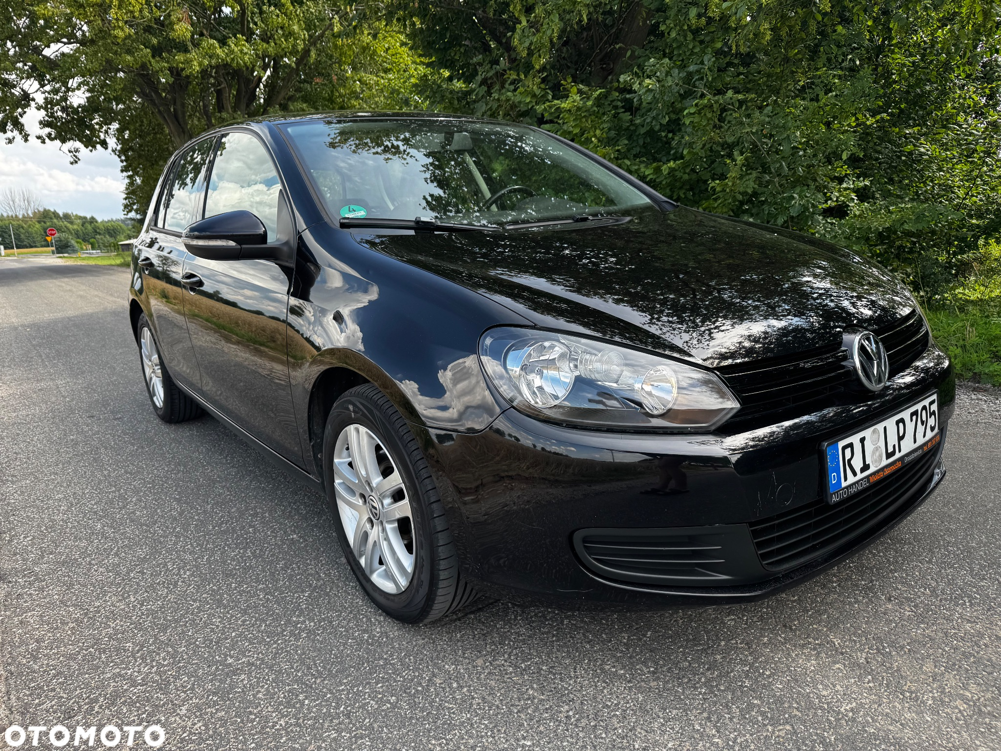 Volkswagen Golf 2.0 TDI DPF Trendline - 11