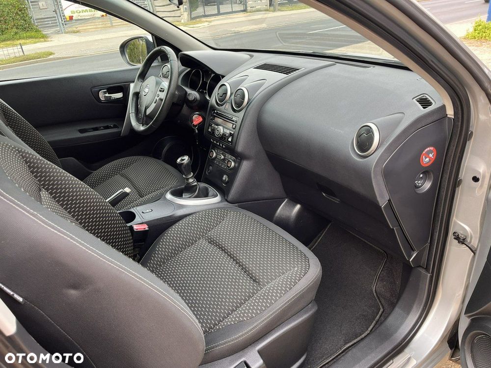 Nissan Qashqai - 17