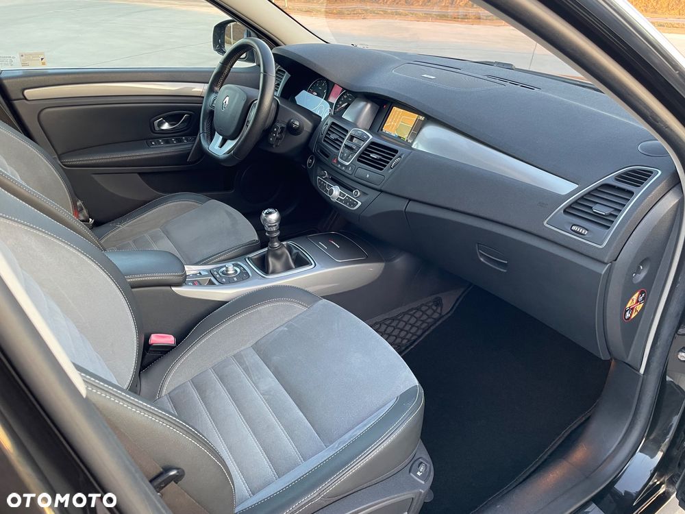 Renault Laguna 2.0 DCi FAP GT - 22