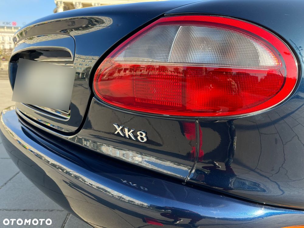 Jaguar XK8 4.0 - 18