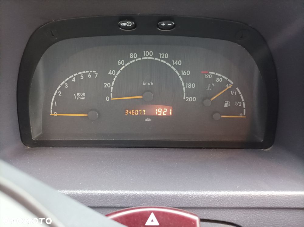 Mercedes-Benz Vito - 8