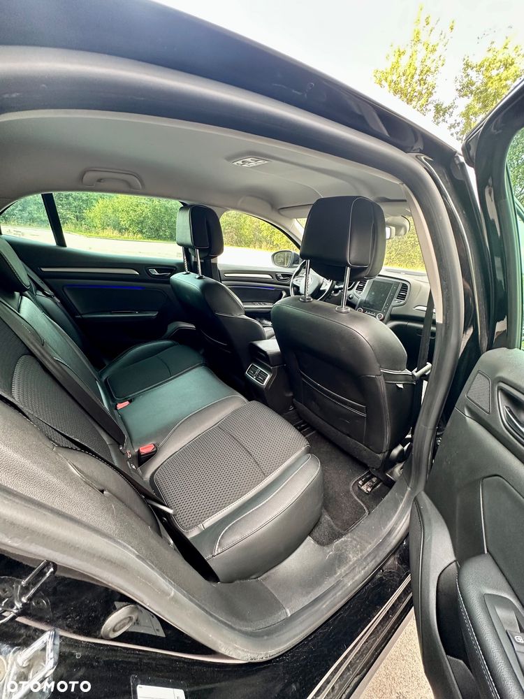 Renault Megane 1.5 dCi Bose - 9