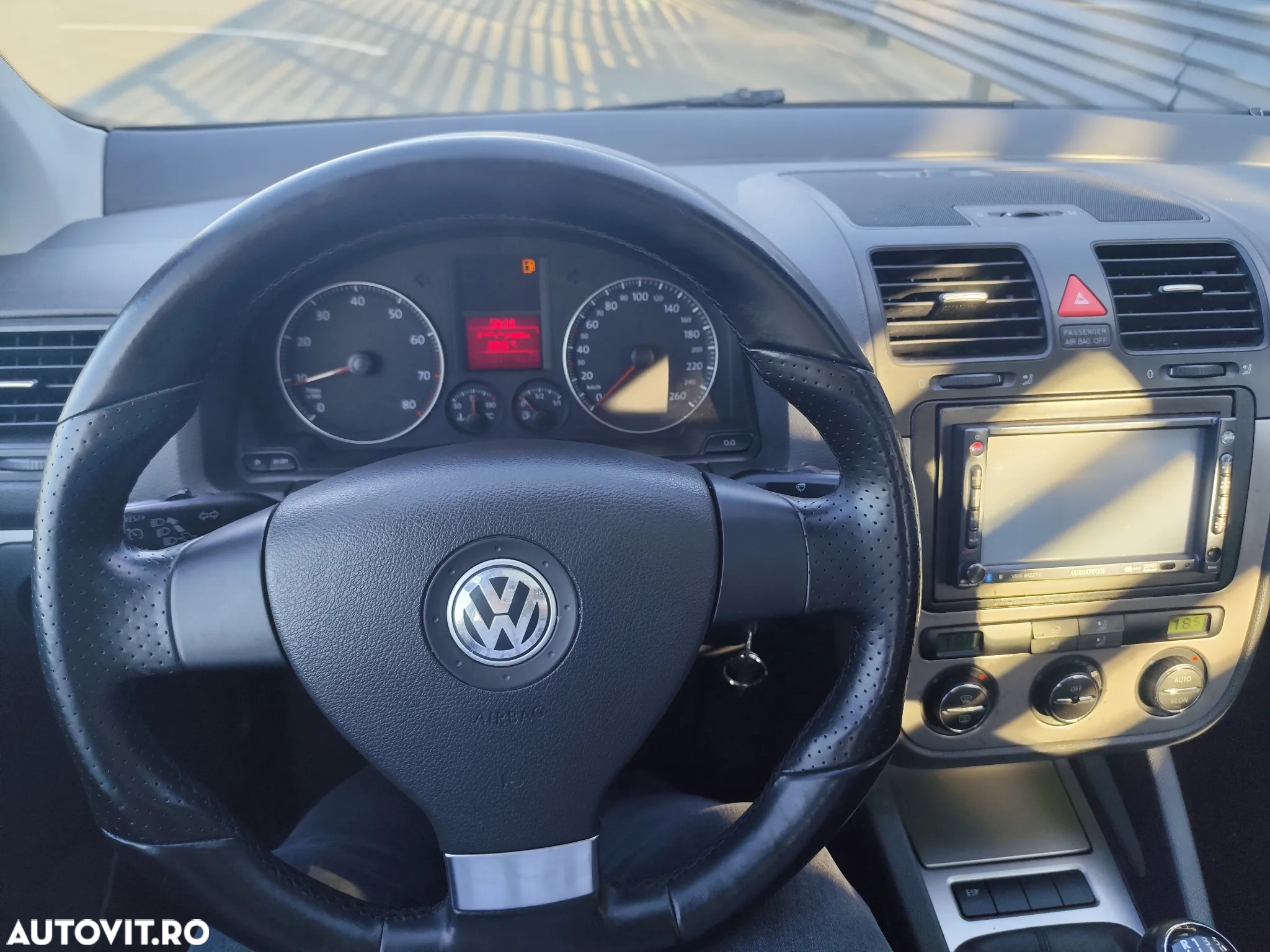 Volkswagen Golf Sportsvan - 13