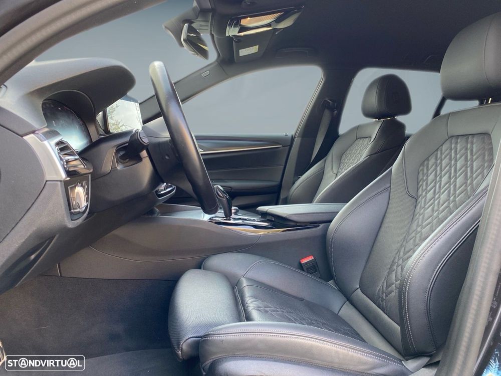BMW 520 d Pack Desportivo M Auto - 3