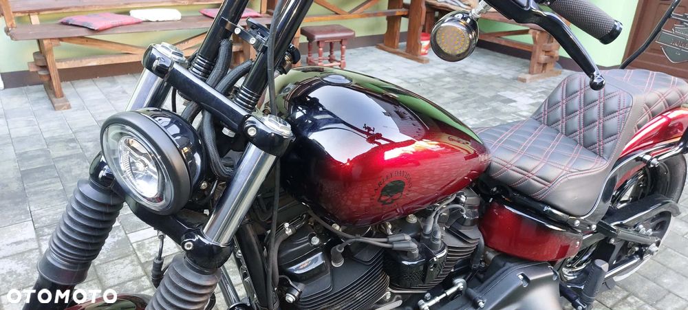 Harley-Davidson Softail Street Bob - 29