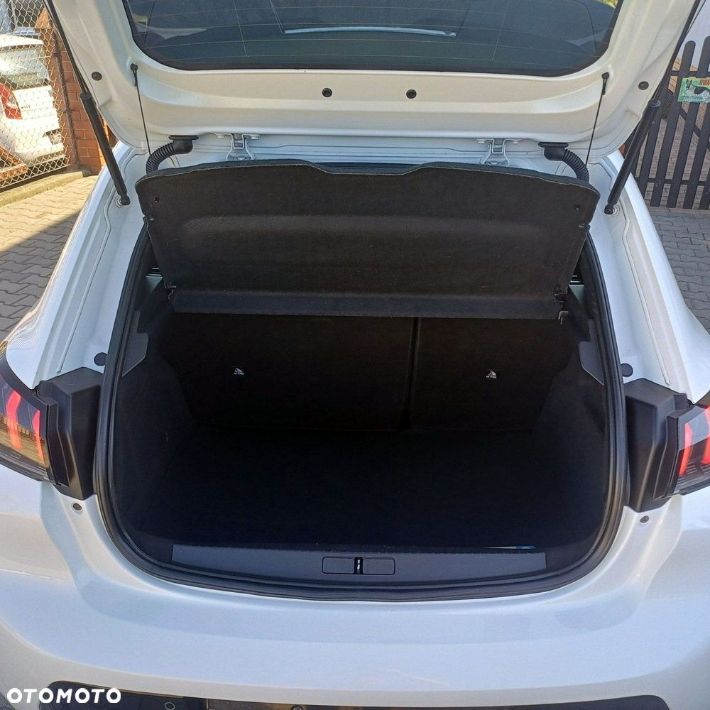 Peugeot 208 - 20