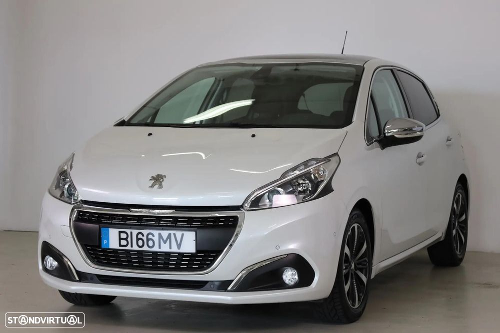 Peugeot 208 1.2 PureTech Allure EAT6 - 10
