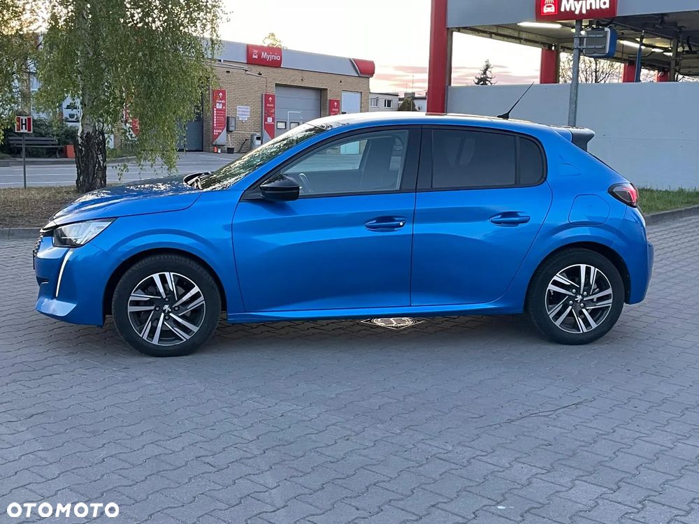 Peugeot 208 PureTech 100 EAT8 Allure - 9