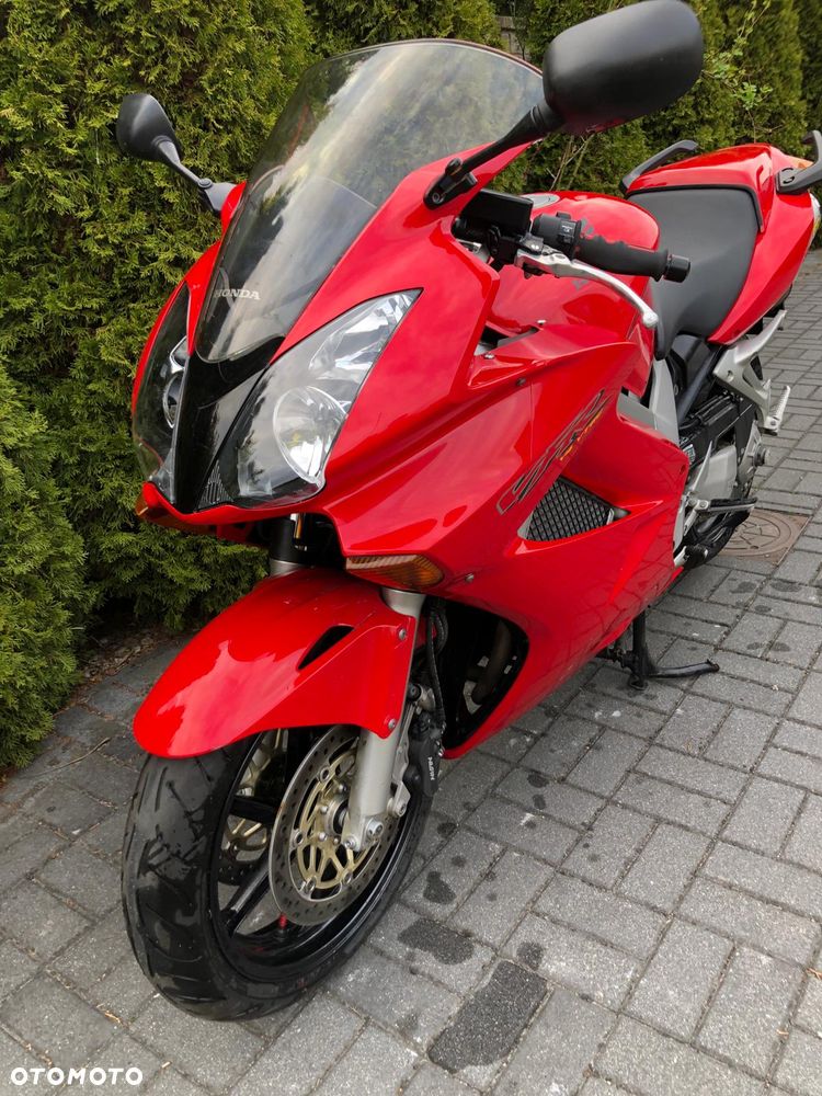 Honda VFR - 5