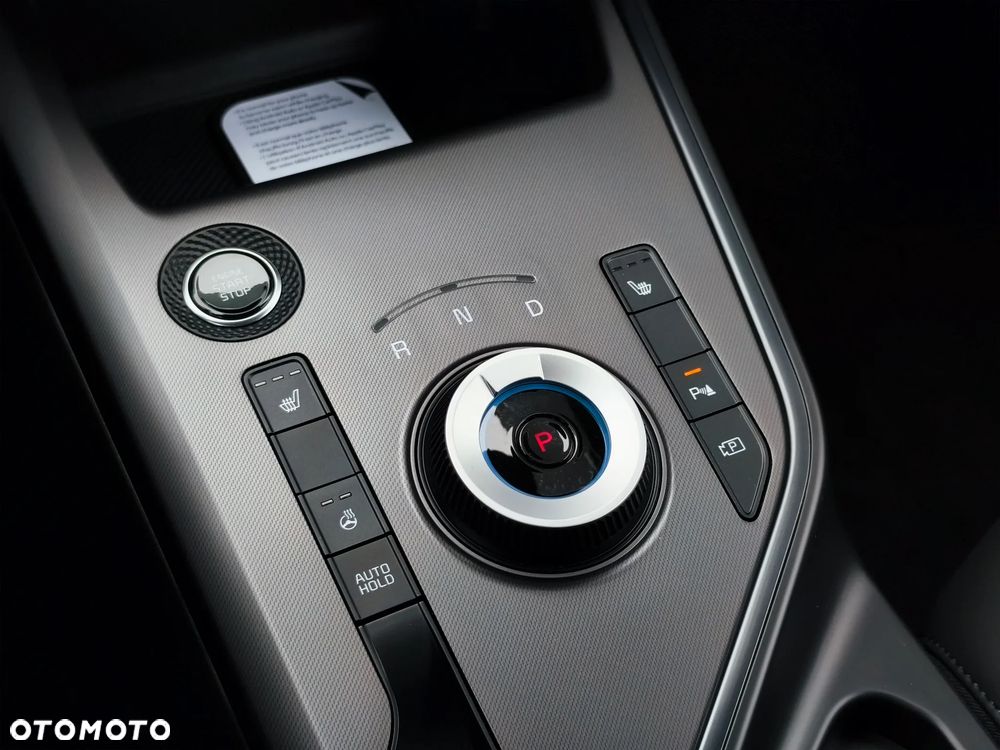 Kia Niro 1.6 GDI Hybrid Business Line - 17