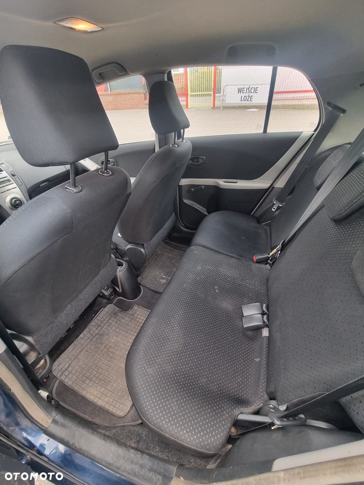 Toyota Yaris 1.33 2010 - 5
