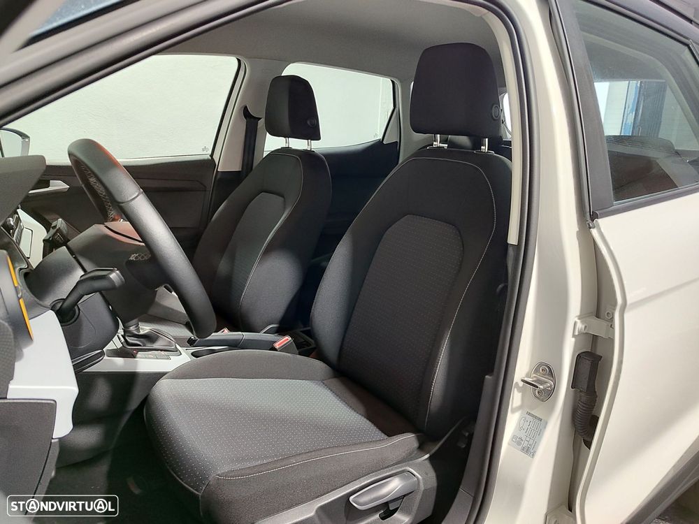 SEAT Arona 1.0 TSI Wave Plus DSG - 13