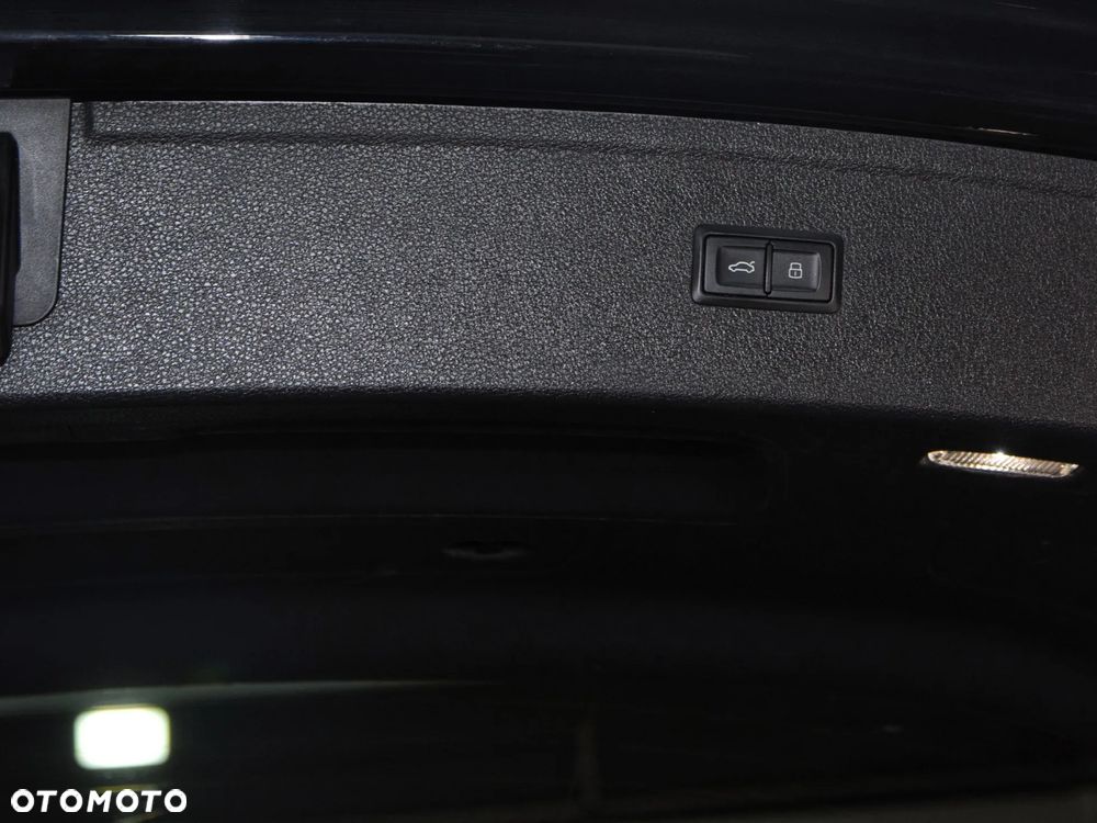 Audi Q5 2.0 TDI Quattro S tronic sport - 12