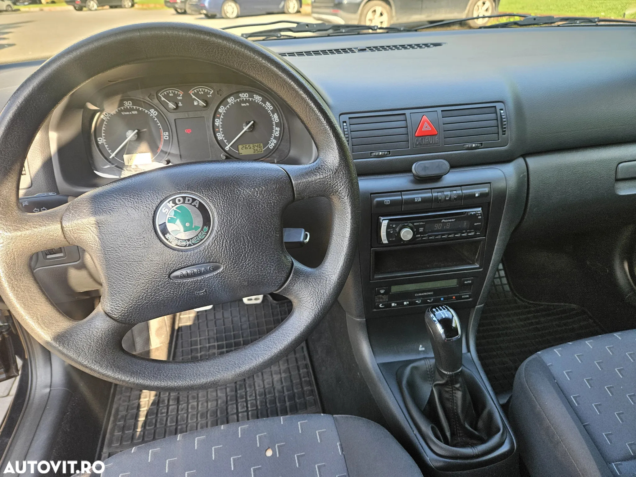 Skoda Octavia Tour 1.9 TDI - 9