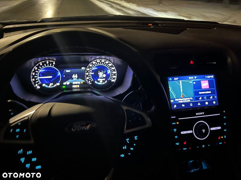 Ford Mondeo 2.0 TDCi Bi-Turbo Titanium PowerShift - 9