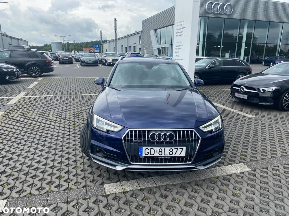 Audi A4 Allroad - 1