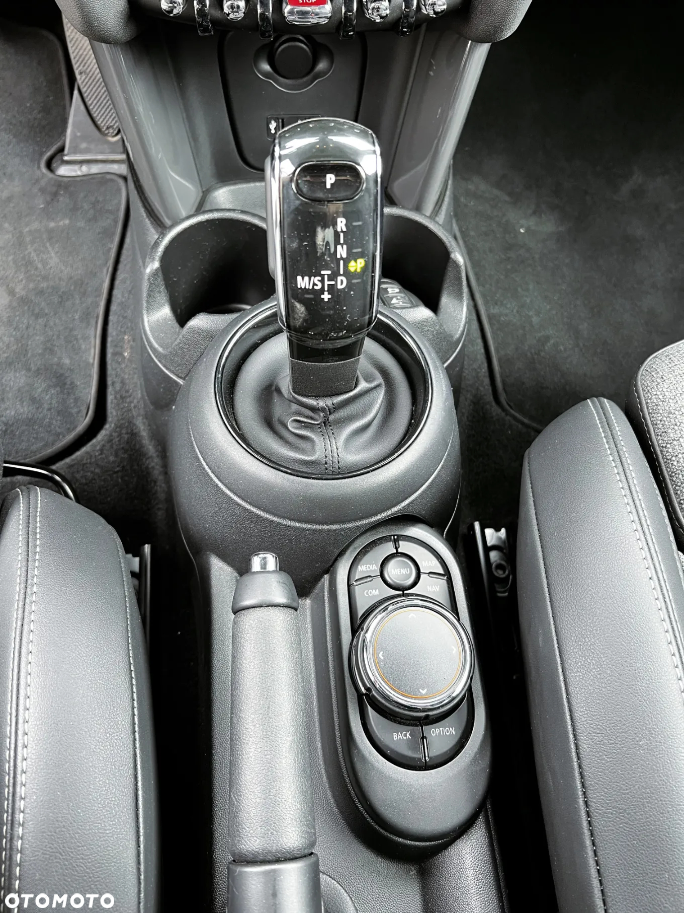 MINI Cooper - 12
