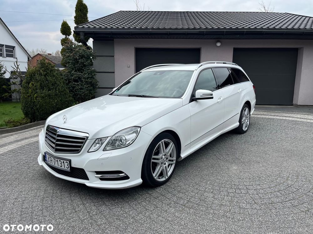 Mercedes-Benz Klasa E 220 CDI DPF BlueEFFICIENCY 7G-TRONIC Avantgarde - 3