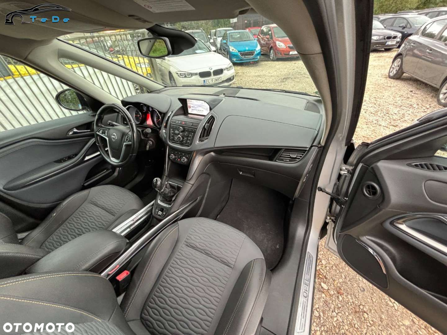 Opel Zafira 1.4 T Cosmo EcoFLEX S&S EU6 - 23