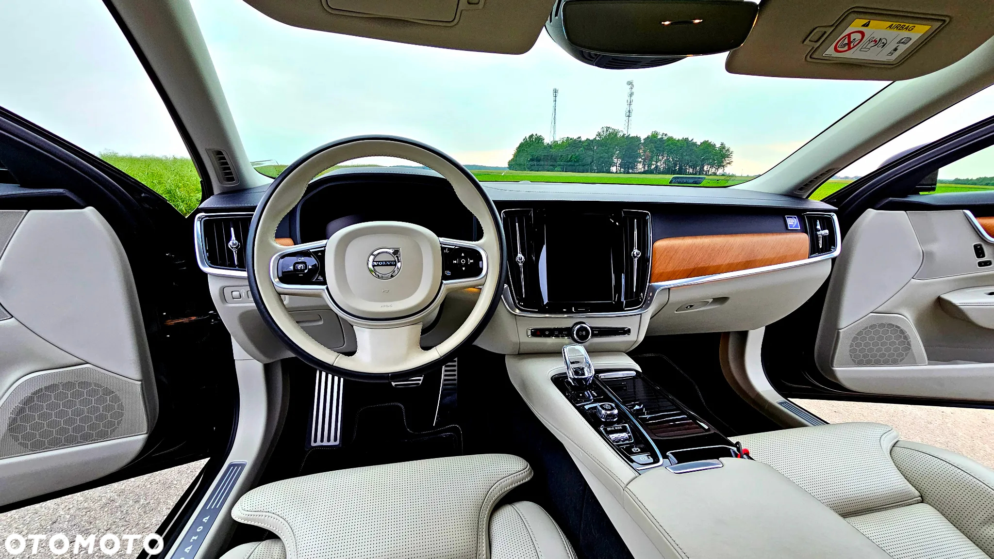 Volvo V90 T8 AWD Plug-In Hybrid Inscription - 13