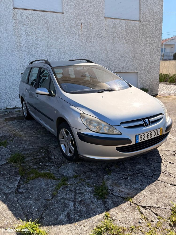 Peugeot 307 Break 1.6 HDi Navtech - 1