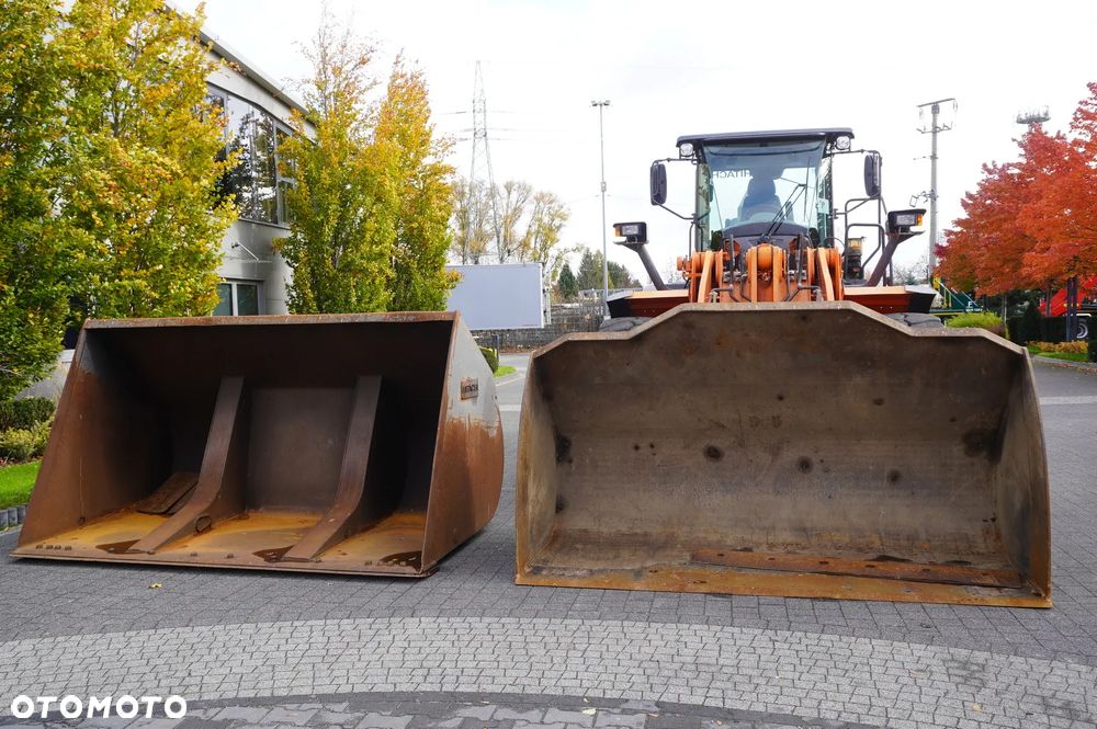 Hitachi ZW220 / 2 łyżki / Ładowarka przegubowa - 9