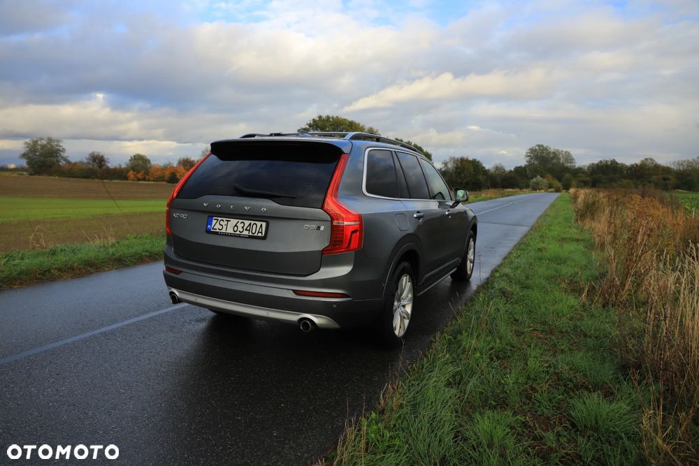 Volvo XC 90 - 2