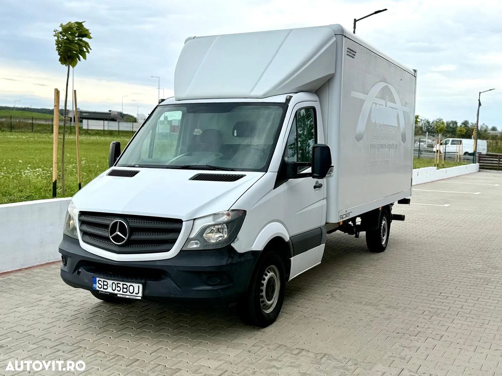 Mercedes Sprinter Cub cu lift - 1