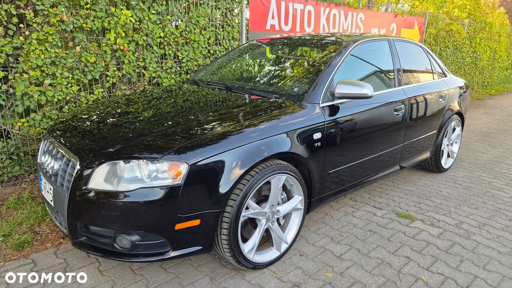 Audi S4 Limousine - 1