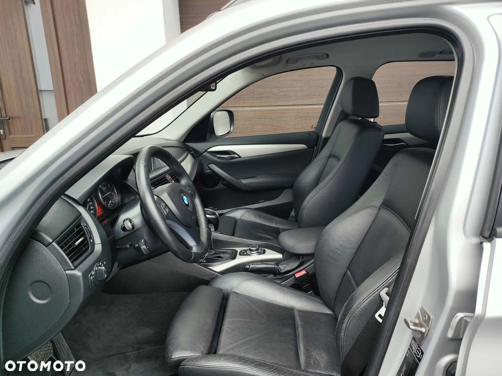 BMW X1 xDrive18d Sport Line - 12