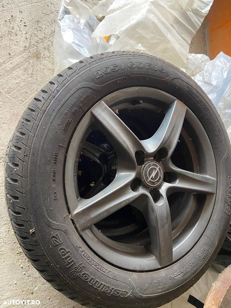 Opel Astra 1.7 CDTI - 12