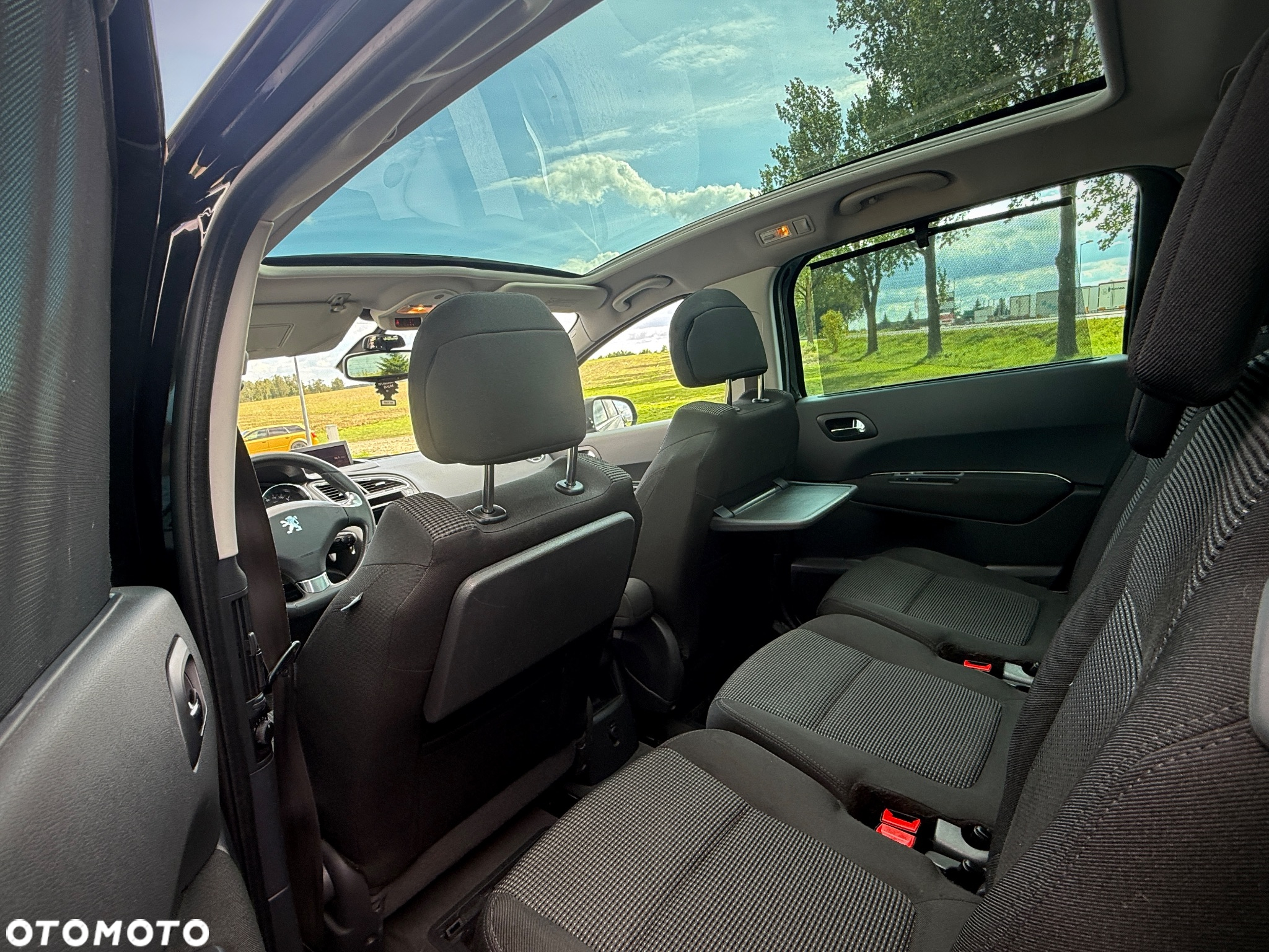 Peugeot 5008 1.6 THP Business Line 7os - 16