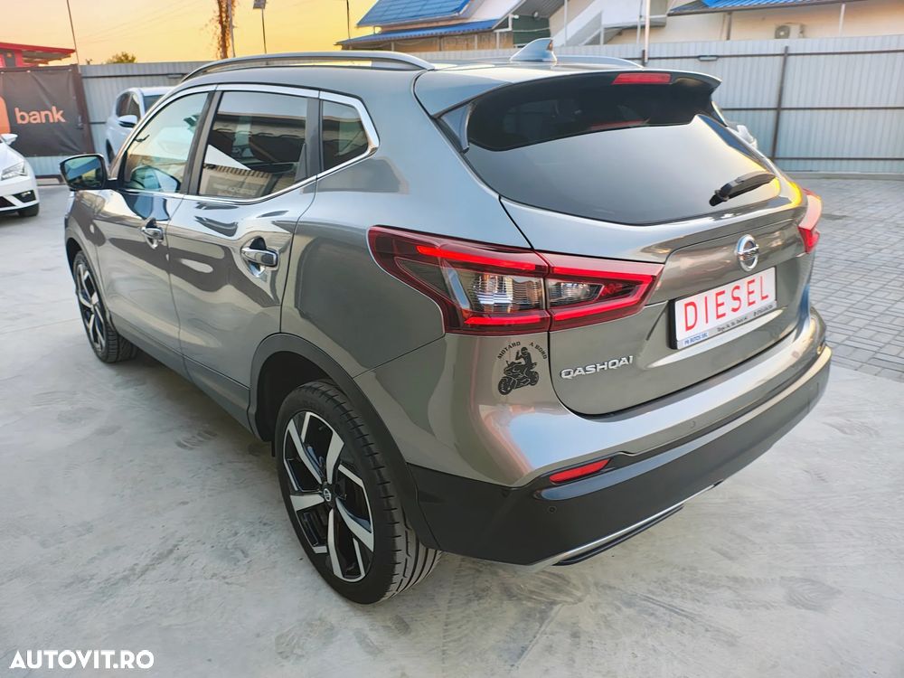Nissan Qashqai 1.5 DCI DCT TEKNA+ - 11