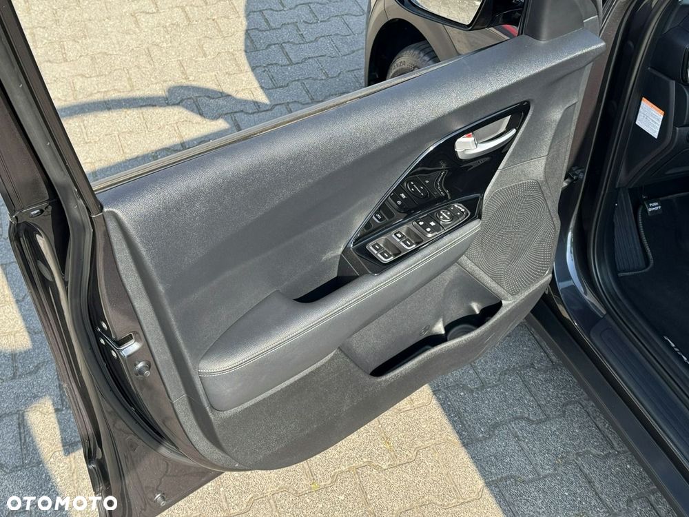 Kia Niro - 17