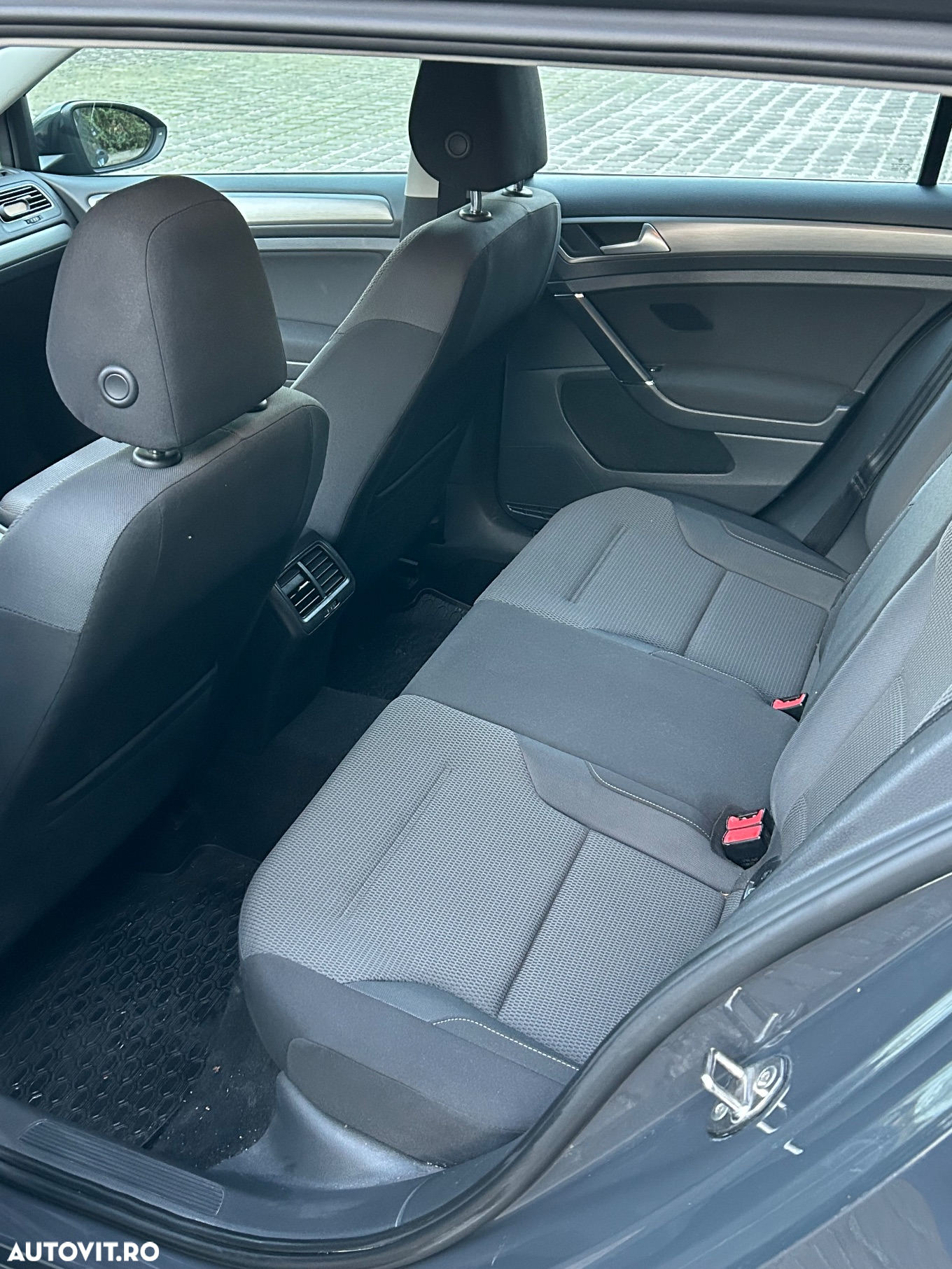 Volkswagen Golf Variant 1.6 TDI BlueMotion Comfortline - 6