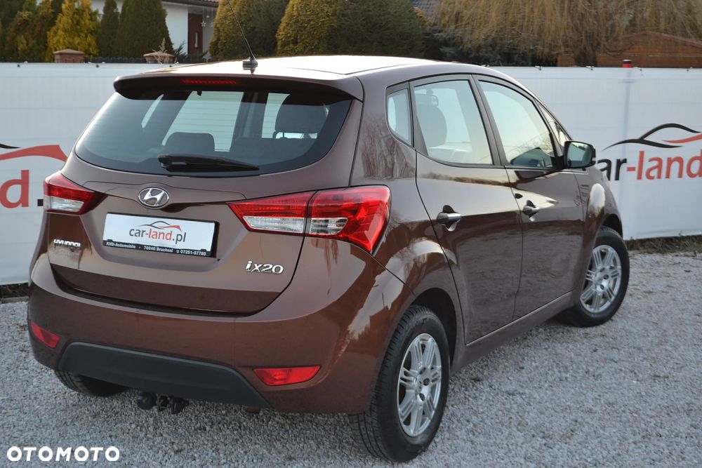 Hyundai ix20 1.4 Comfort - 14