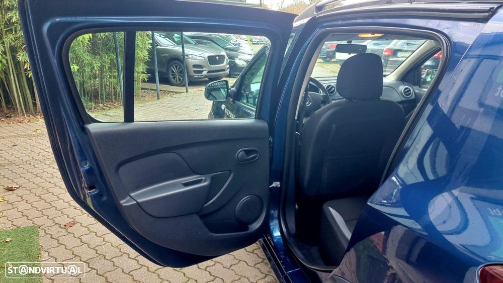 Dacia Sandero 0.9 TCe Stepway - 11