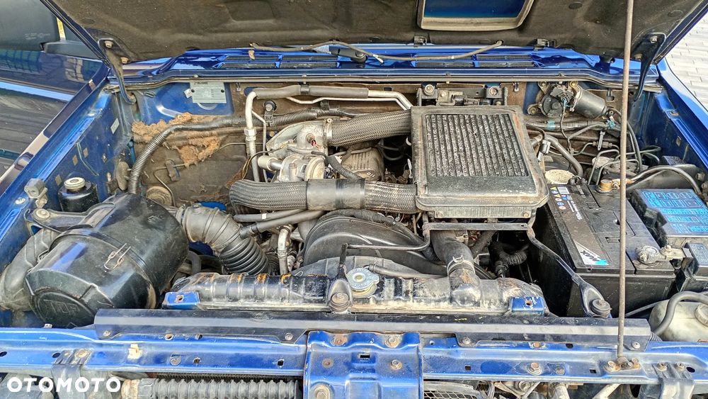 Mitsubishi Pajero 2.5 TD GL - 27