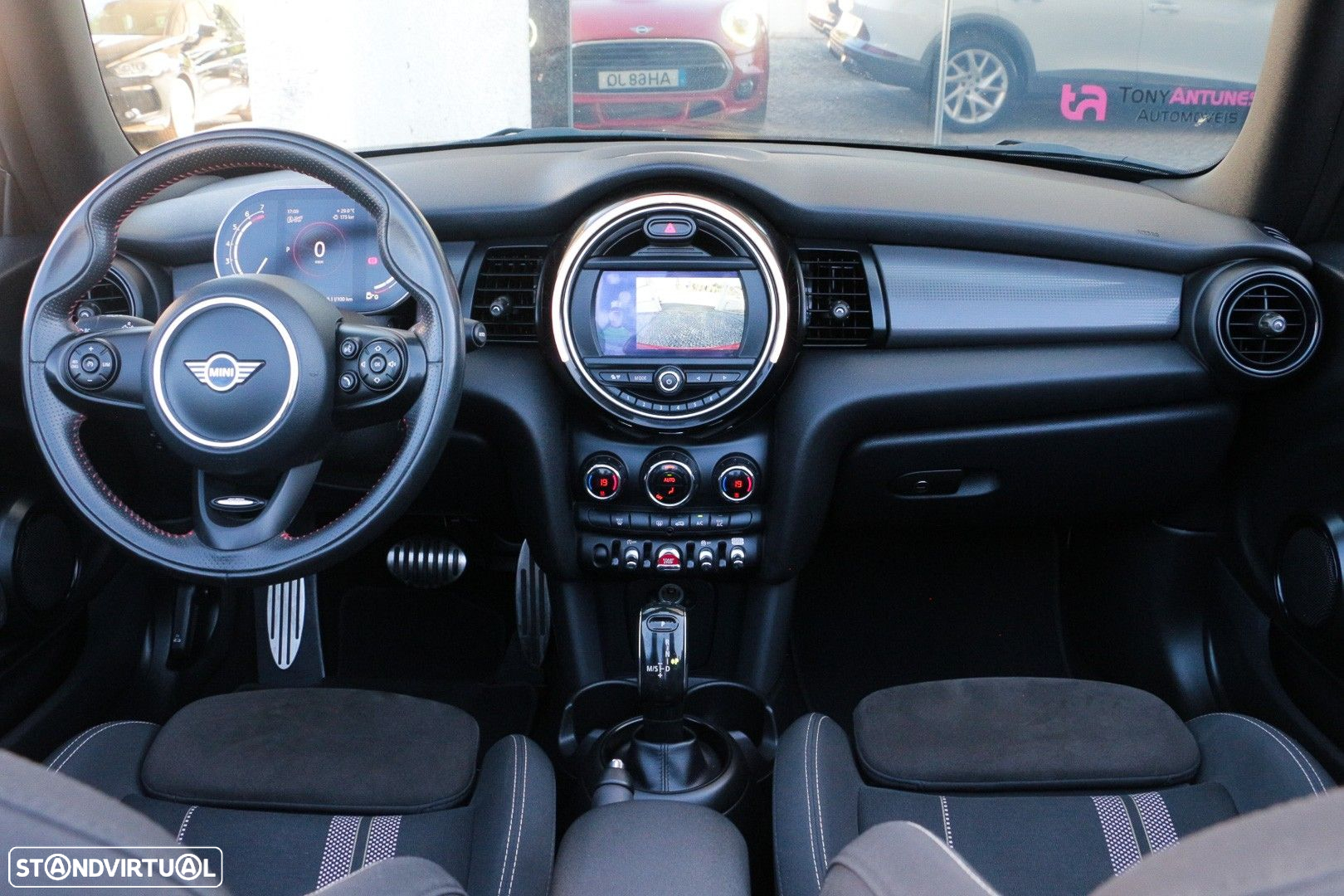 MINI Cabrio Cooper Premium First JCW Auto - 4