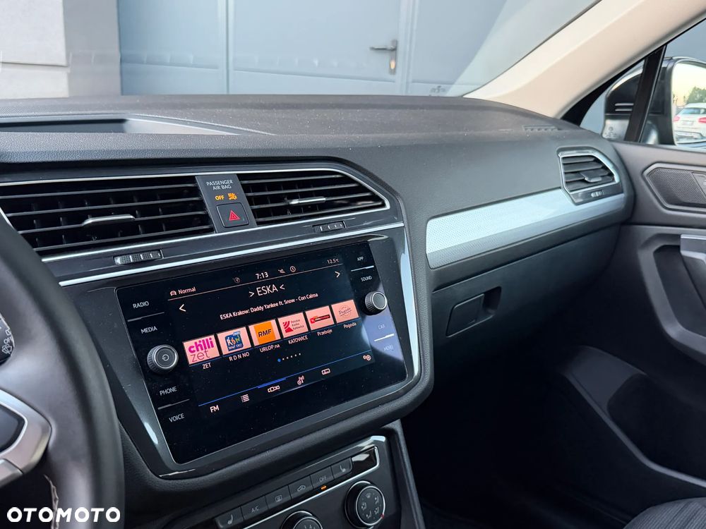 Volkswagen Tiguan - 22