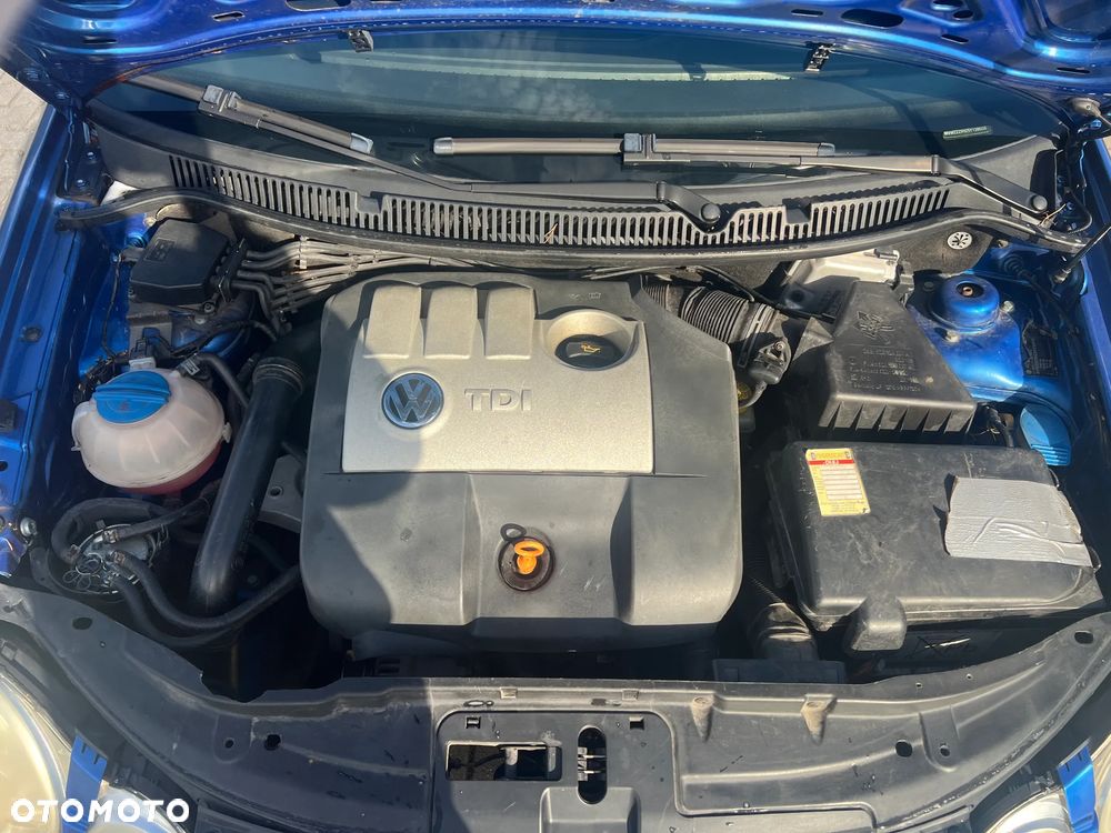 Volkswagen Polo - 23